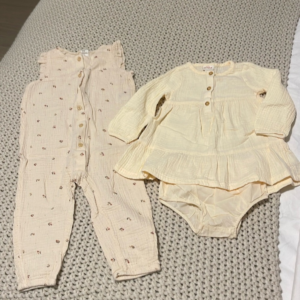 H&M/Cat & Jack never worn Toddler lightweight cream dress and button up overalls